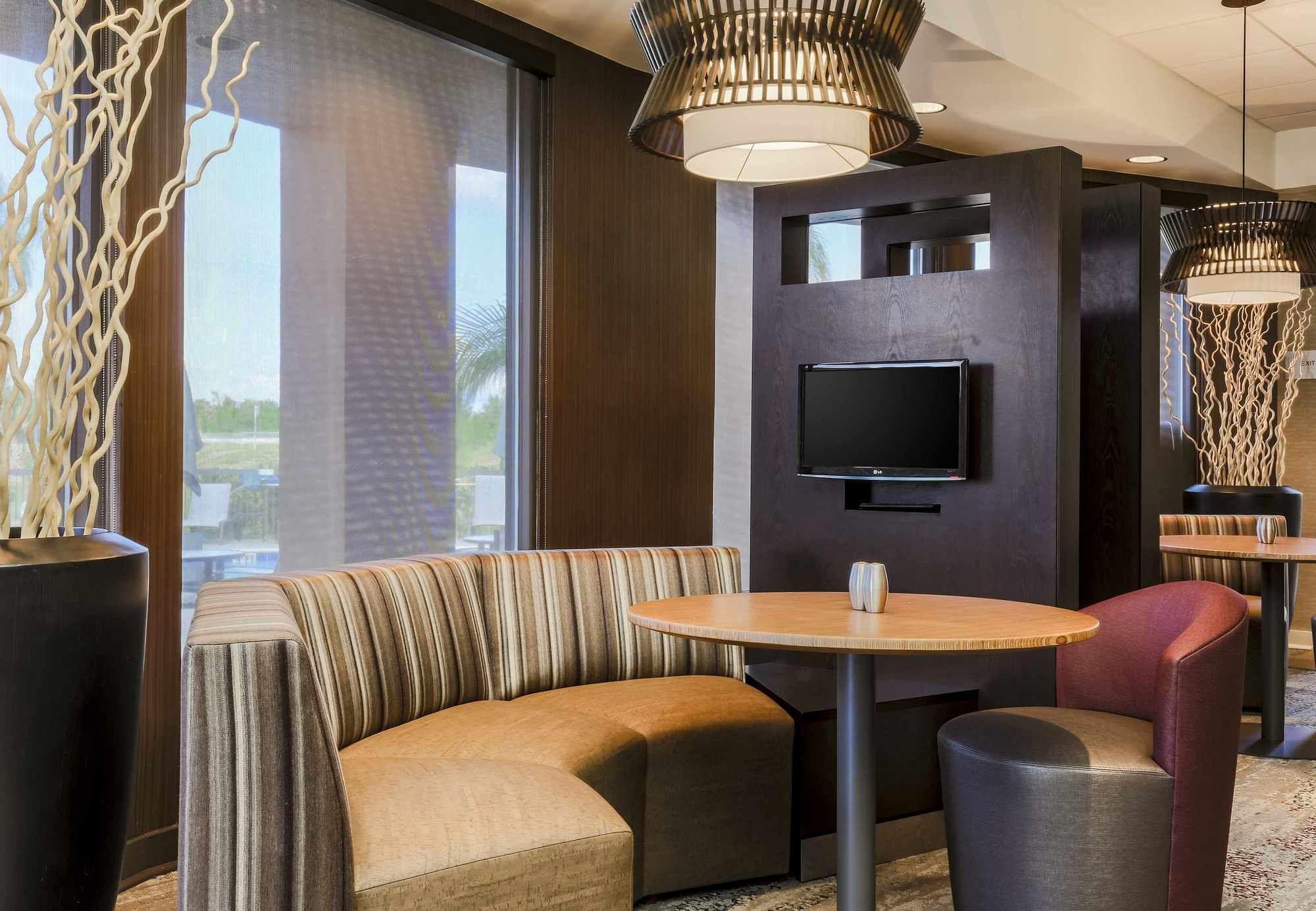 Courtyard By Marriott Orlando Lake Mary North Heathrow Dış mekan fotoğraf